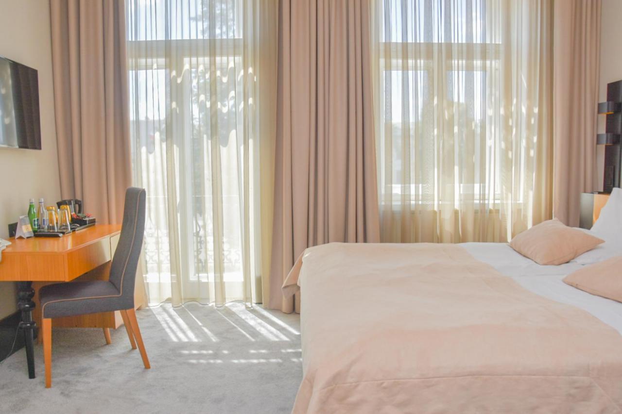 ראדום Hotel Nihil Novi מראה חיצוני תמונה